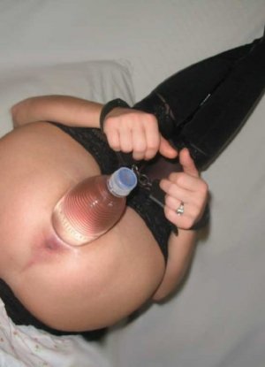 Бабы с бутылкой в пизде картинка 7